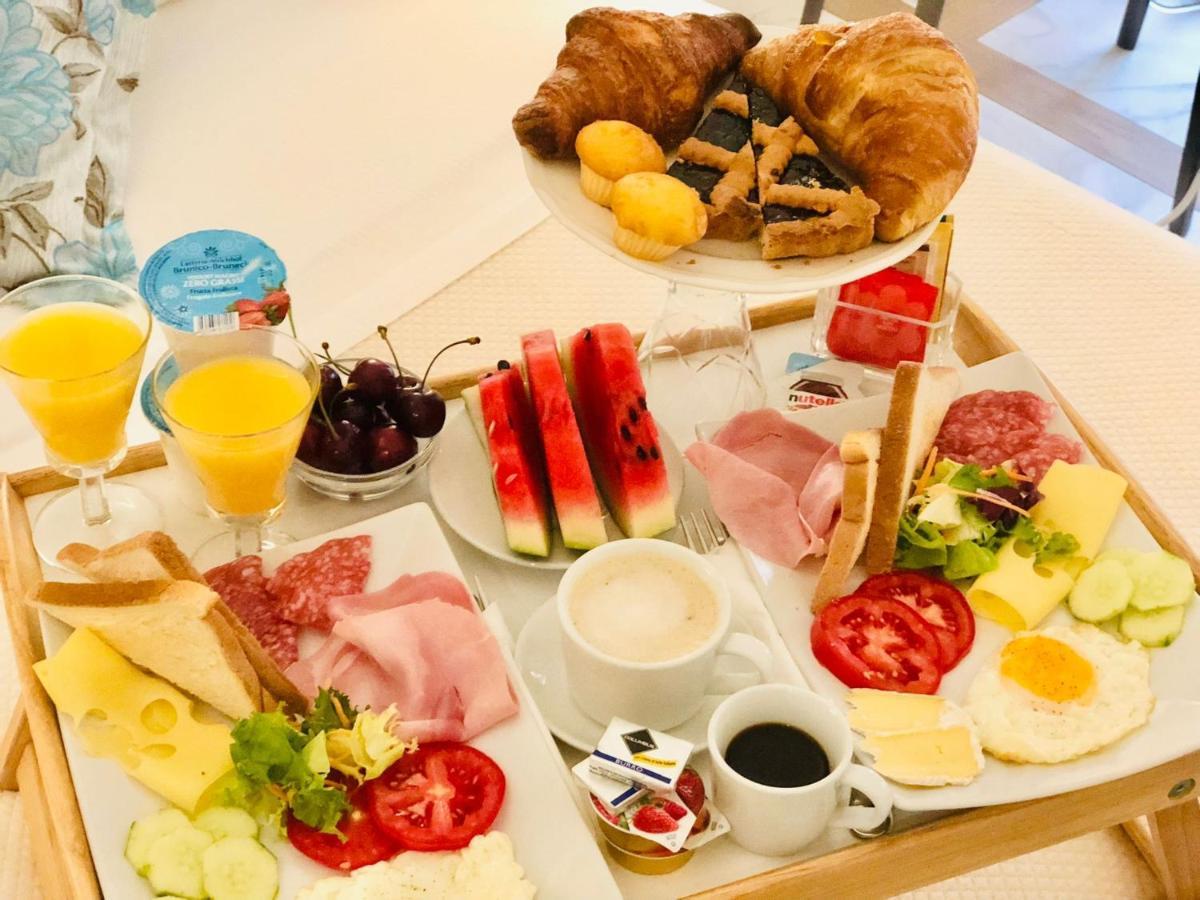 Kambal Luxury Suites 로마 외부 사진